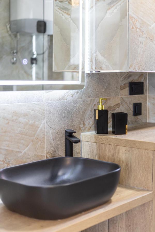 Luxury Accomodation Duje Split Exterior photo