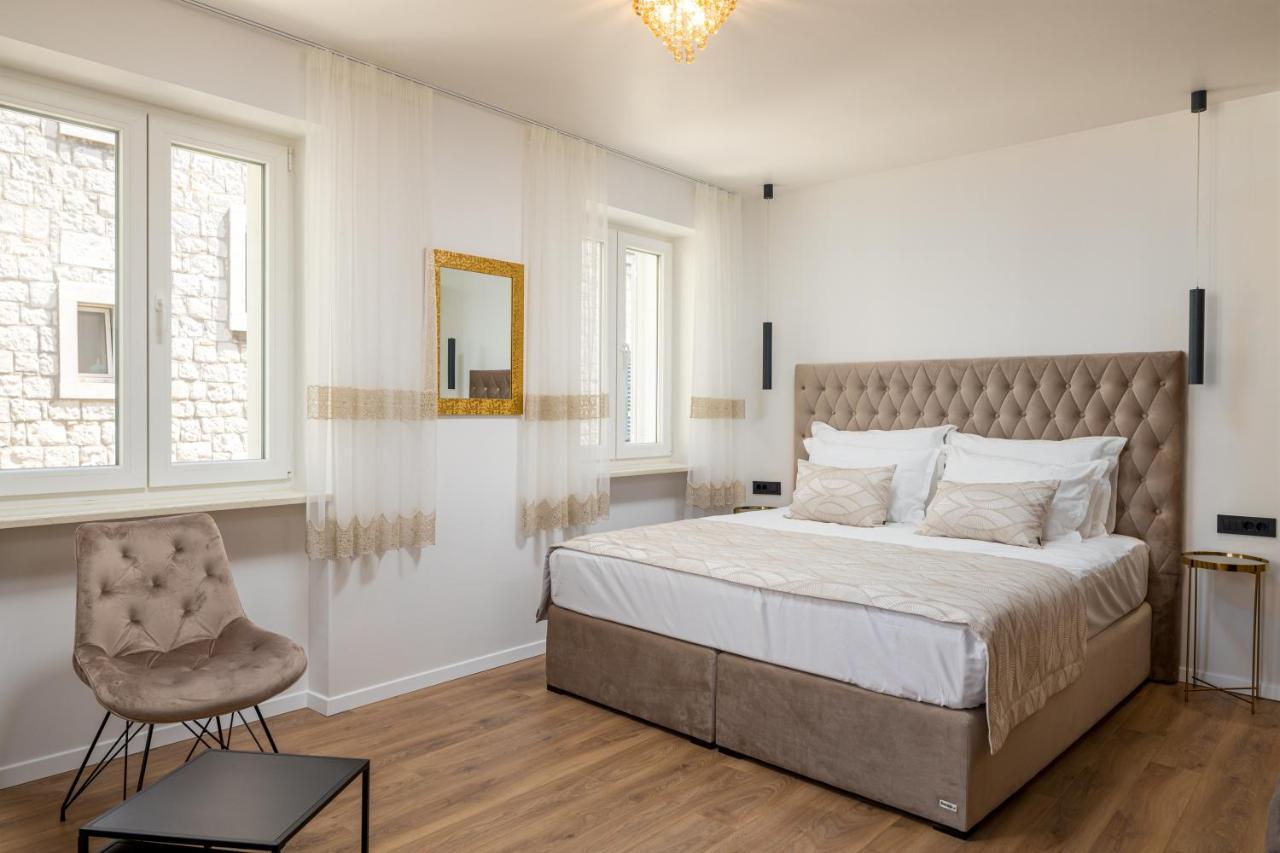 Luxury Accomodation Duje Split Exterior photo